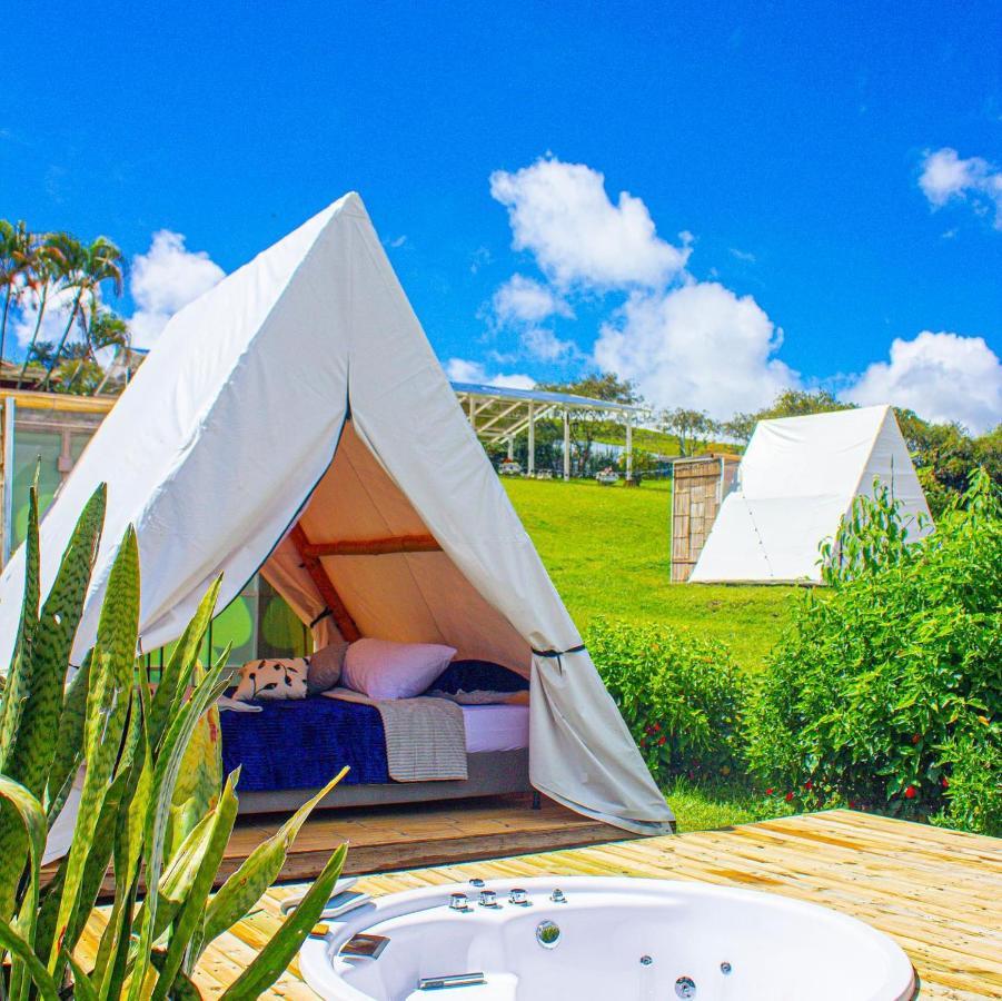 Aw Guatape Glamping Resort Exteriér fotografie