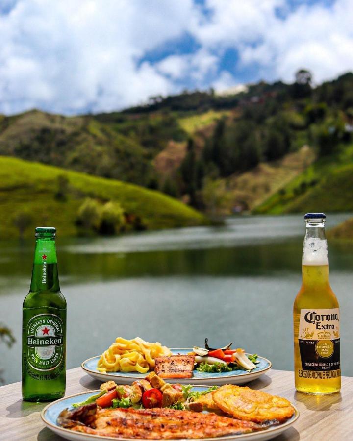 Aw Guatape Glamping Resort Exteriér fotografie