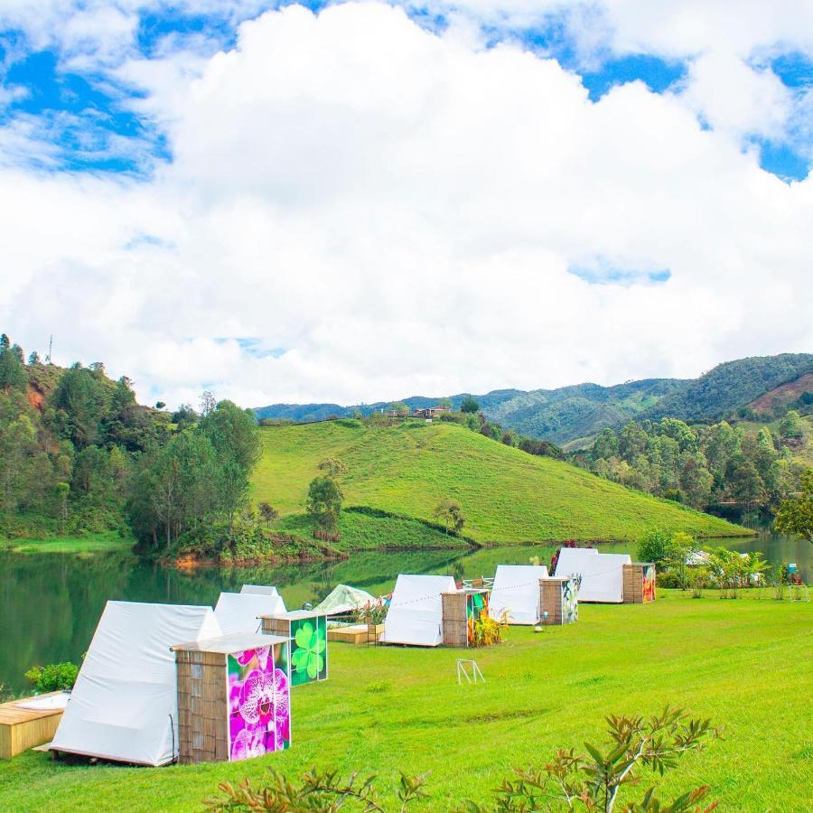 Aw Guatape Glamping Resort Exteriér fotografie