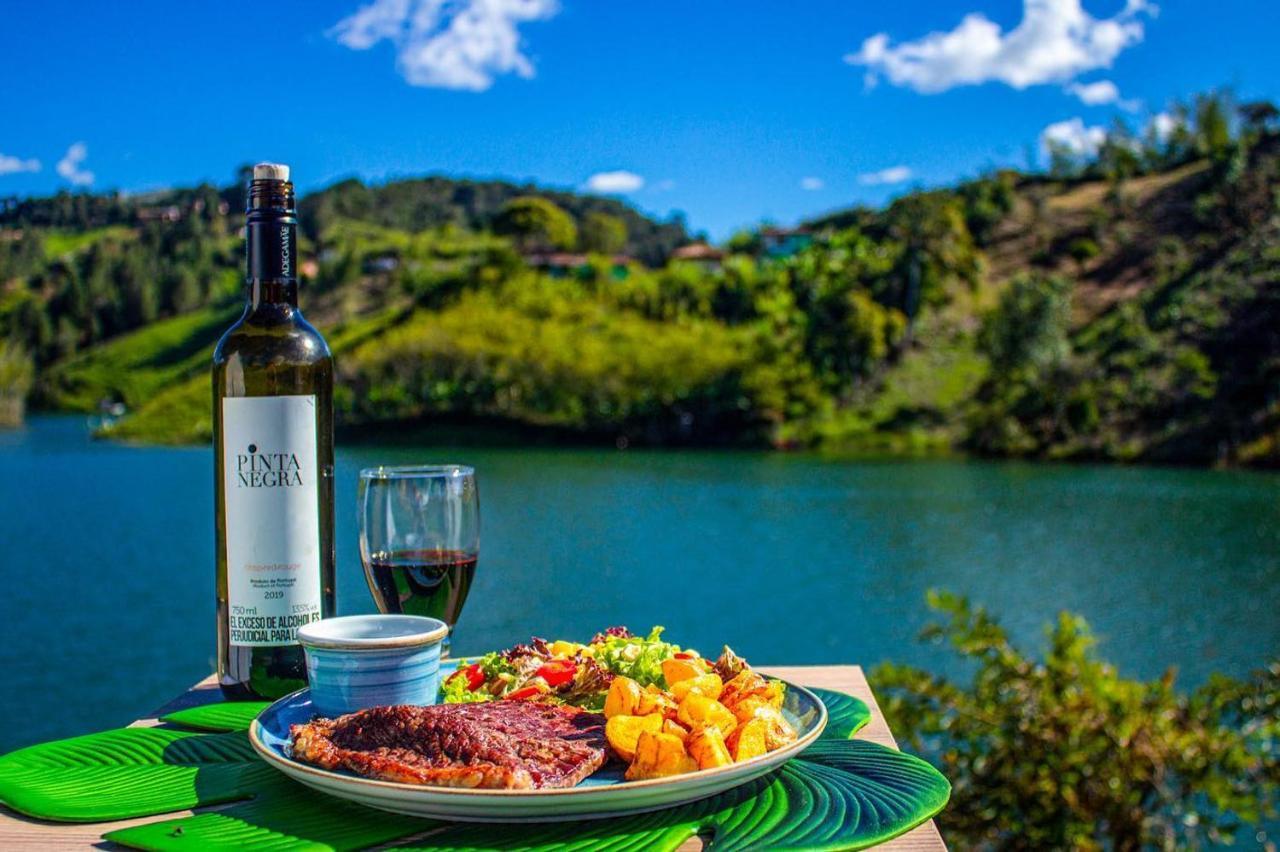Aw Guatape Glamping Resort Exteriér fotografie