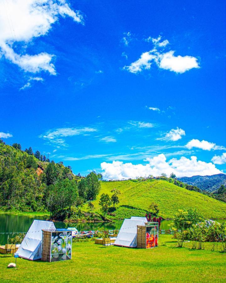 Aw Guatape Glamping Resort Exteriér fotografie