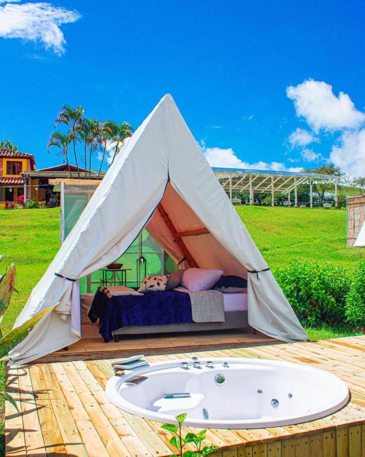 Aw Guatape Glamping Resort Exteriér fotografie