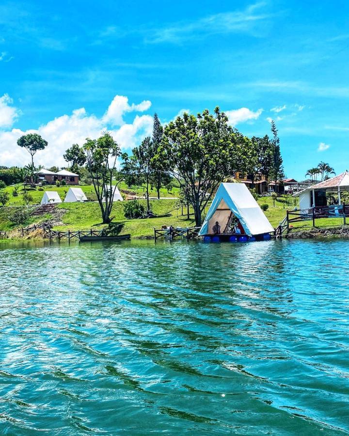 Aw Guatape Glamping Resort Exteriér fotografie